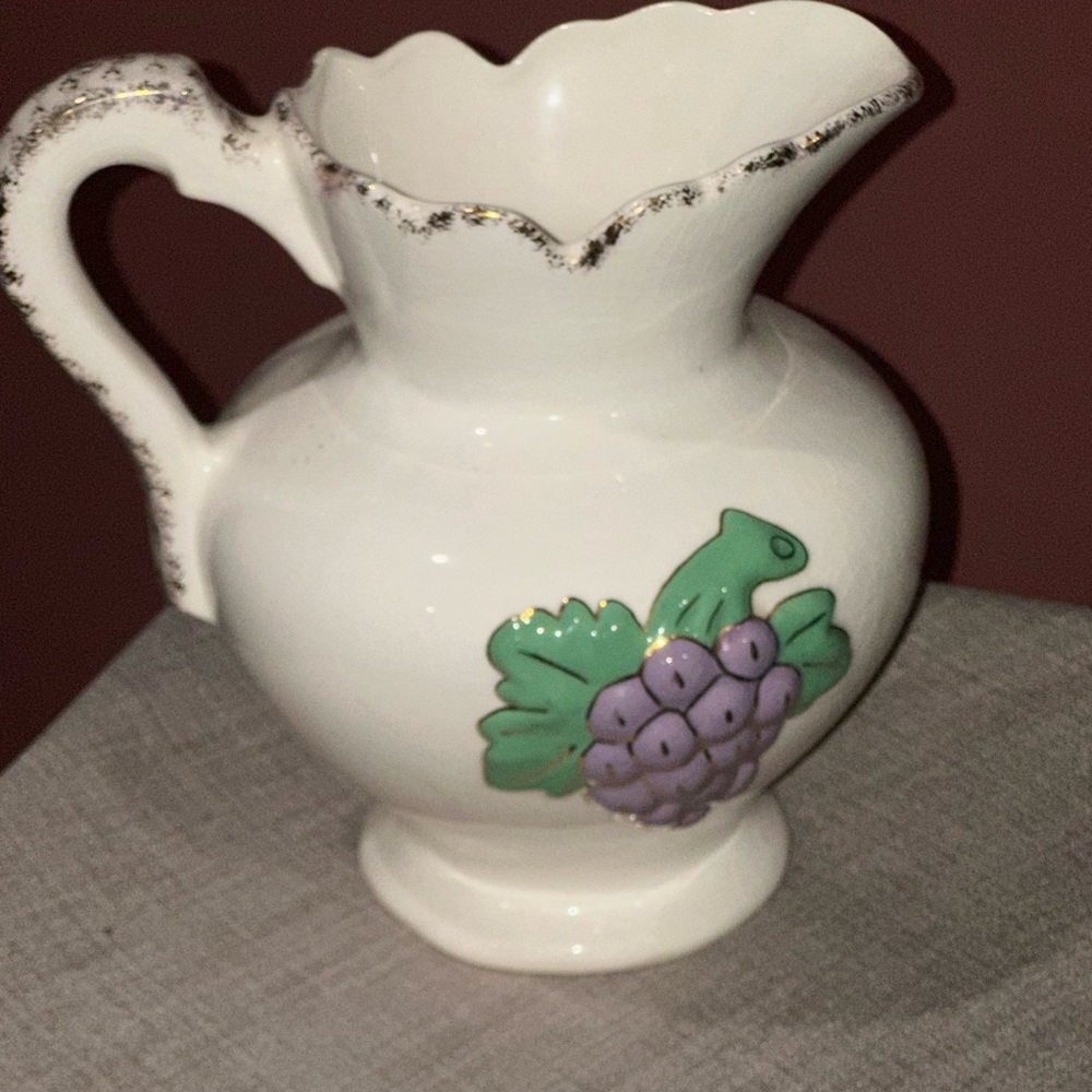 White Pitcher with Purple Grapes Design
